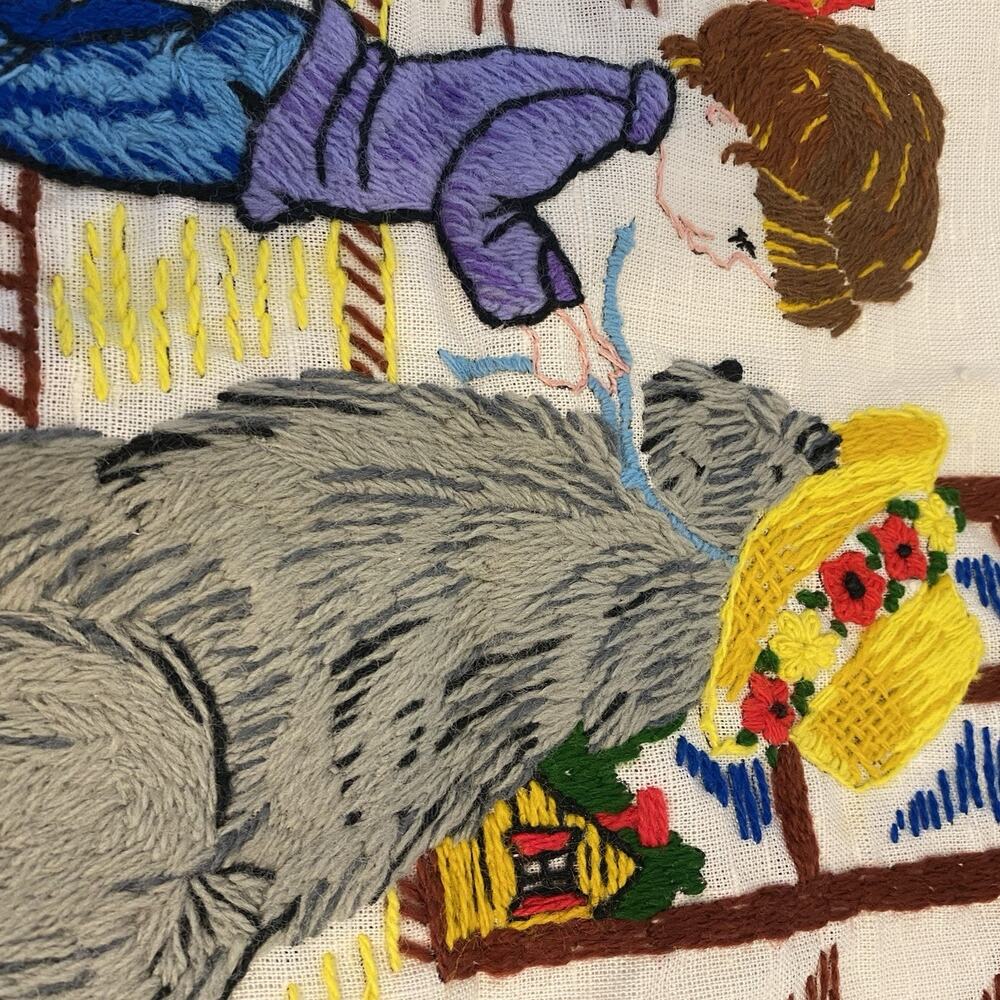 Vintage Handmade Art Linen Needlepoint Pillow Case Crewel Stitchery Playmates - Picture 5 of 7